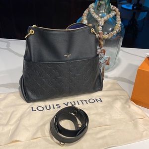 Authentic Maida Hobo Noir Louis Vuitton